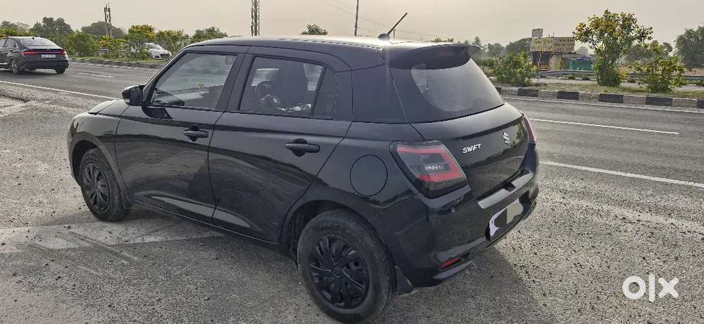 Maruti Suzuki New-gen Swift 2025 Cng & Hybrids Well Maintained