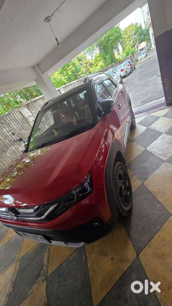Maruti Suzuki Brezza Zxi Dual Tone 2023 Petrol 80000 Km Driven