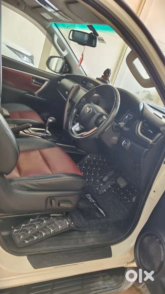 Toyota Fortuner 2021 Legender 4*4