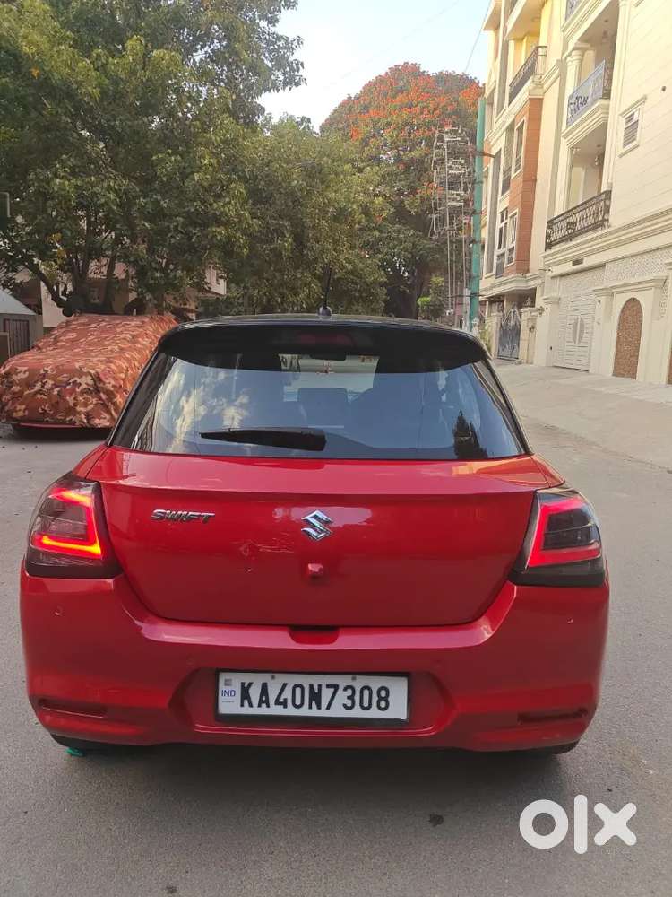 Maruti Suzuki Swift Zxi 2024 Dual Tone