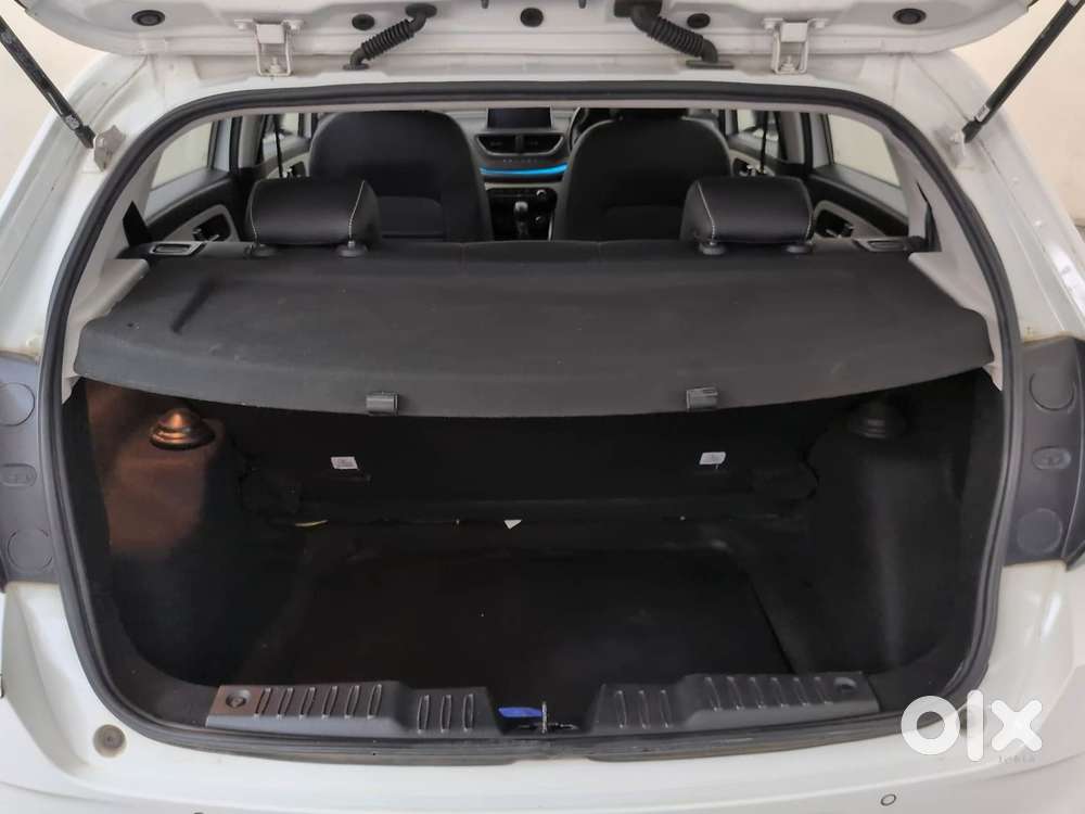 Tata Altroz 1.5 Xz Plus Diesel, 2022, Diesel