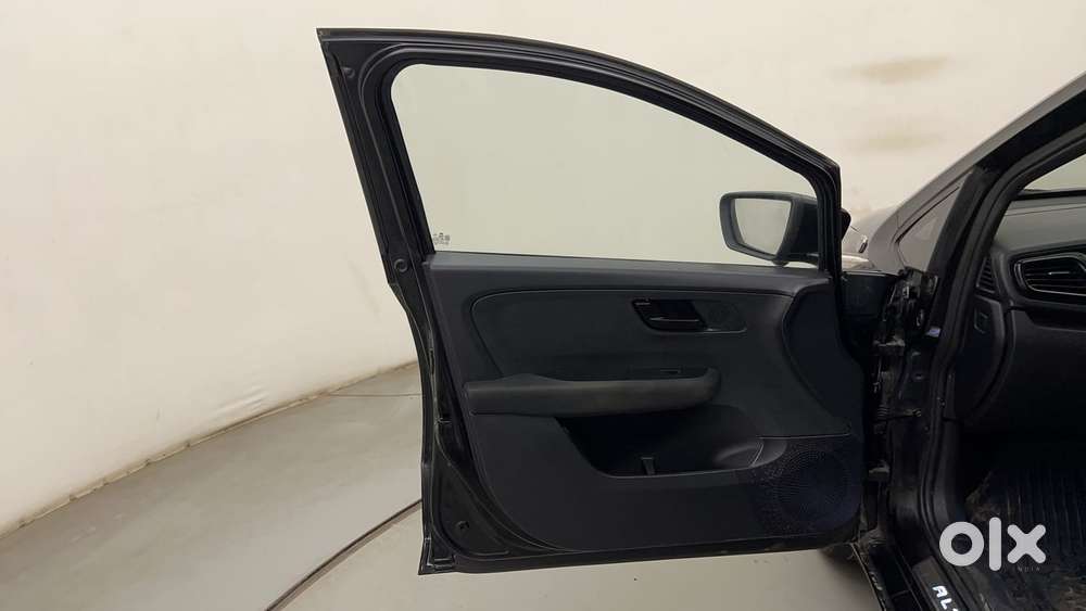 Tata Altroz 1.2 Xz Plus I-turbo Petrol Dark Edition, 2022, Petrol