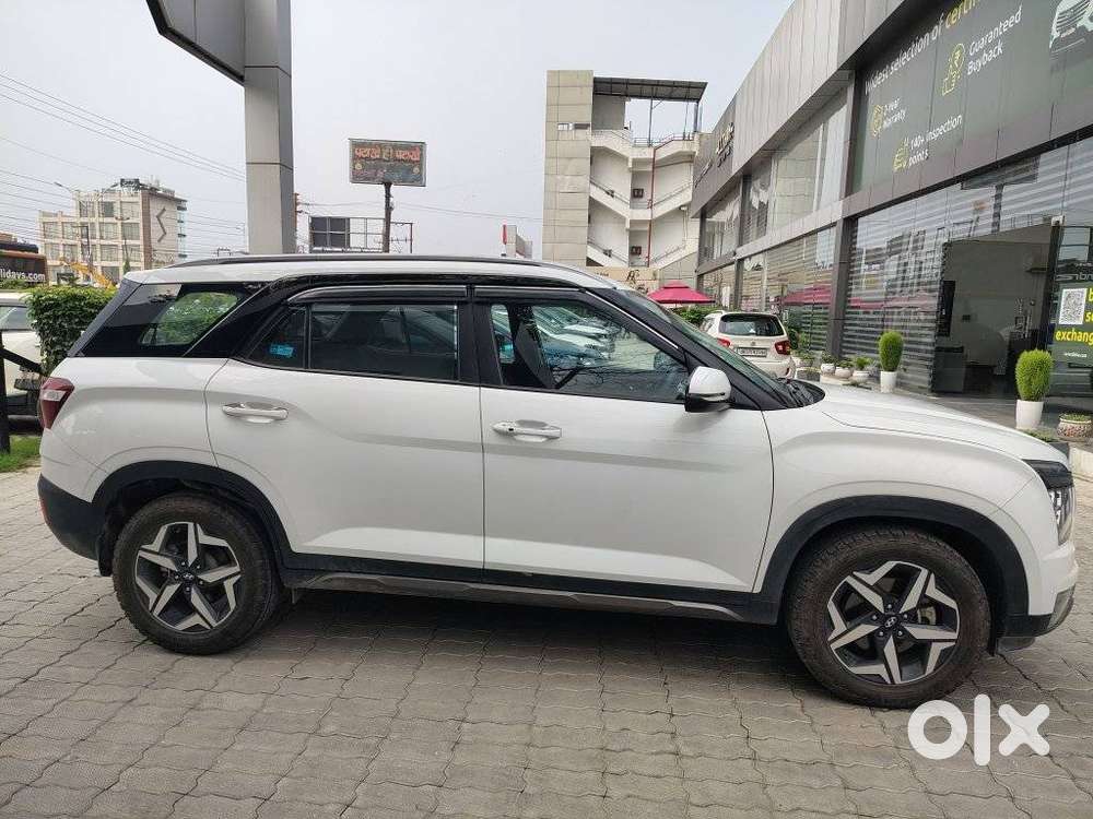 Hyundai Alcazar, 2024, Petrol