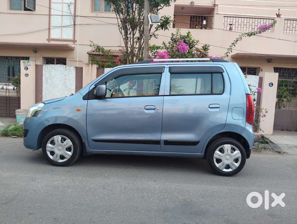 Maruti Suzuki Wagon R Amt Vxi, 2018, Petrol