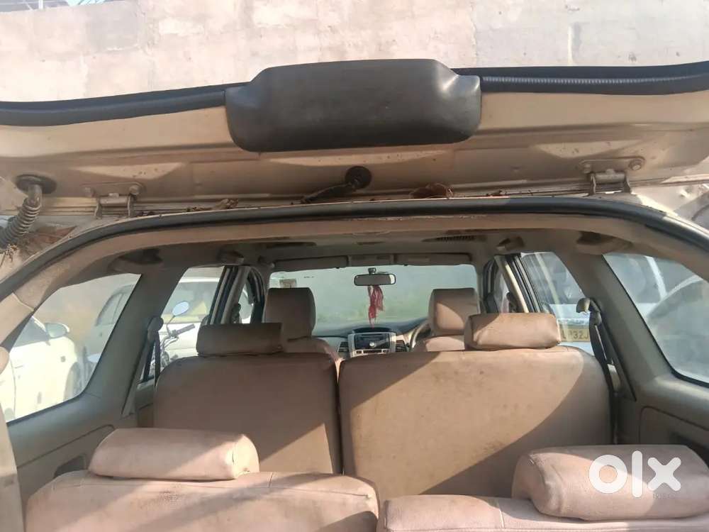 Toyota Innova 2.5 Ev 2012