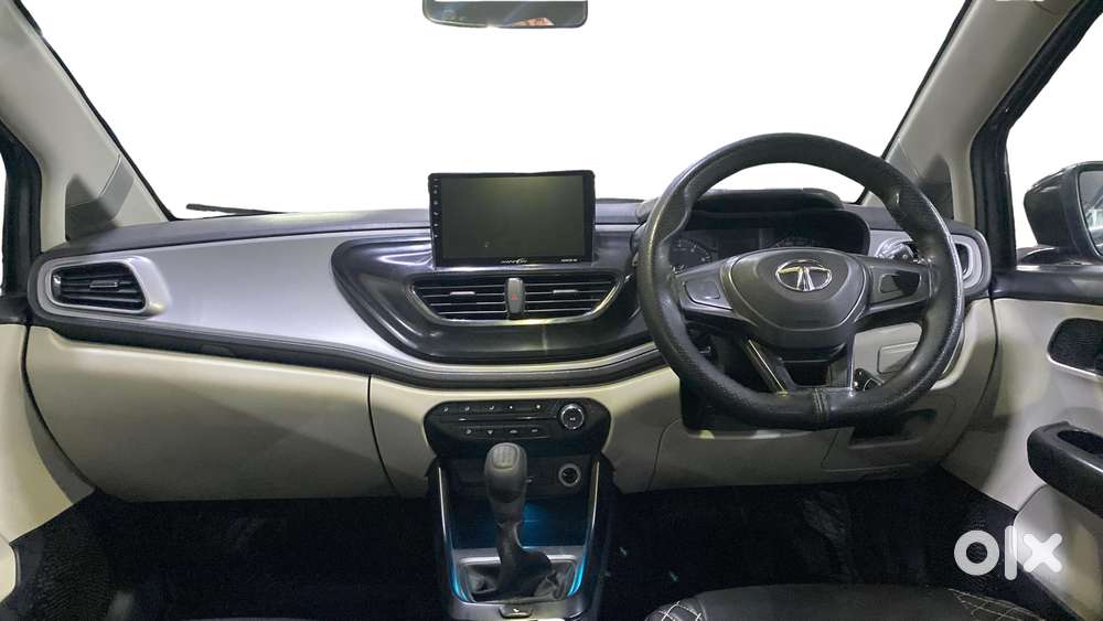 Tata Altroz 1.2 Xe Plus Petrol, 2022, Petrol