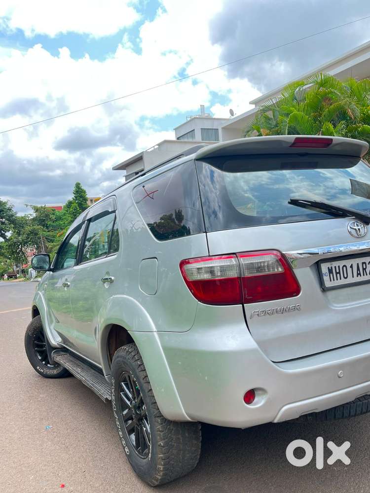 Toyota Fortuner [ ] 3.0 4x4 Mt, 2010, Diesel