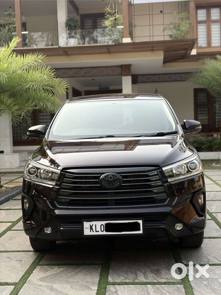 Toyota Innova Crysta 2.4 V 7 Str, 2019, Diesel