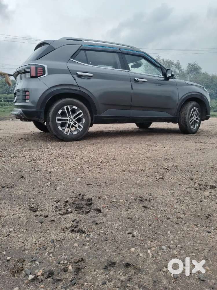 Very Good Condition With Sunroof