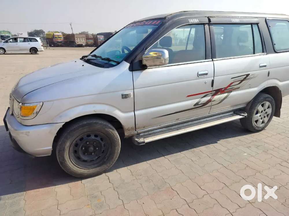 Chevrolet Tavera Neo 2015