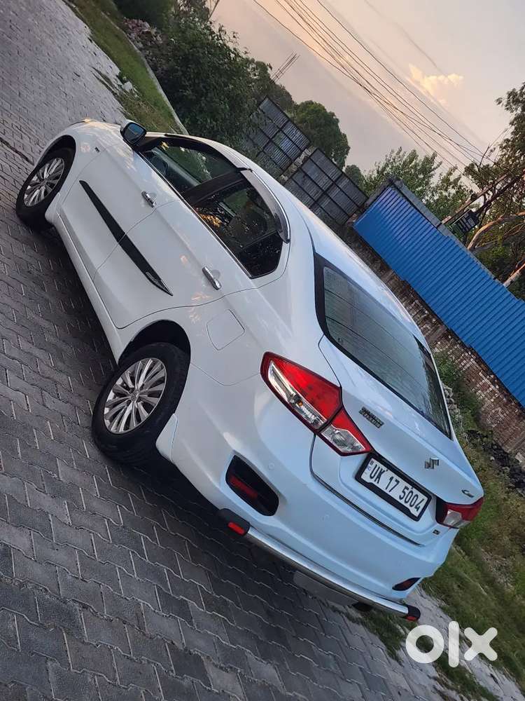 Maruti Suzuki Ciaz Zxi  Full Insurance  Push Button Stat