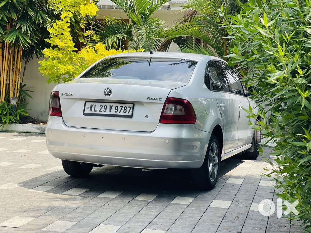 Skoda Rapid 1.5 Tdi Cr Elegance Plus, 2013, Diesel