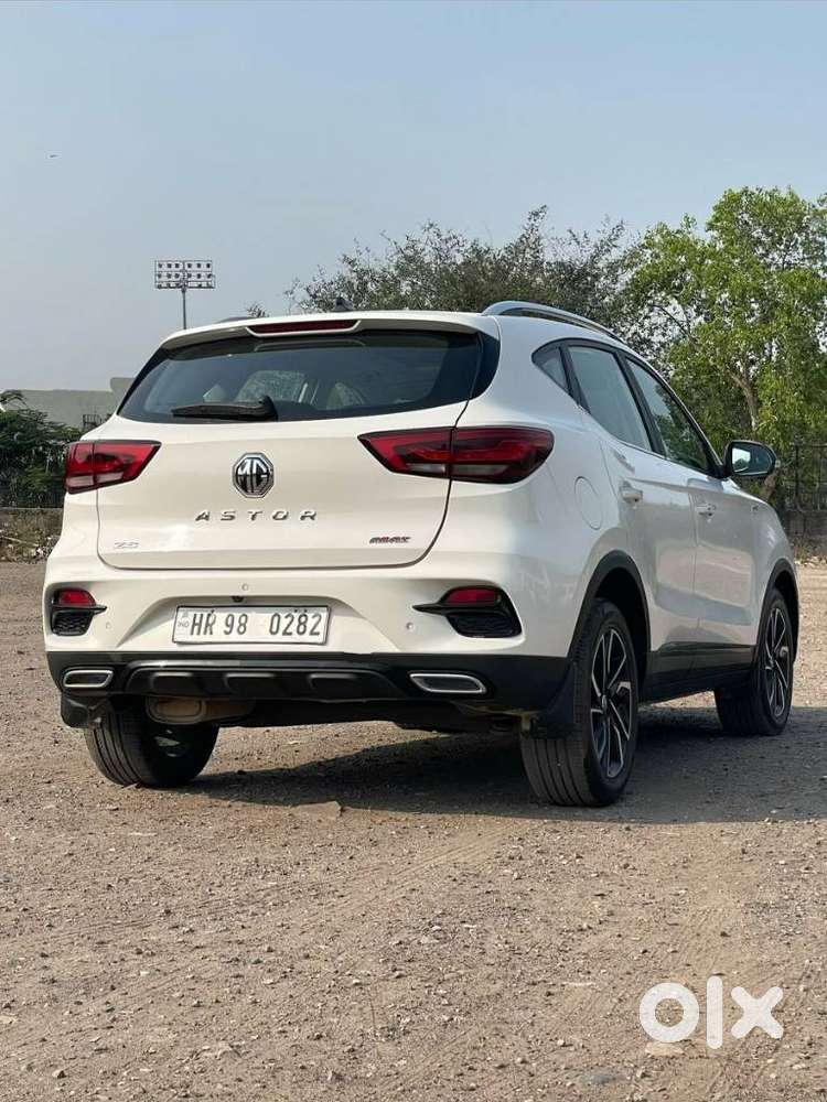 Mg Astor 1.5 Savvy Cvt S Red, 2023, Petrol