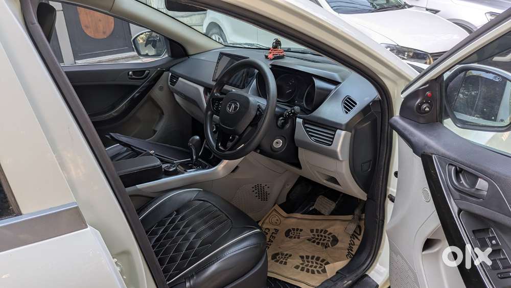 Tata Nexon 1.2 Revotron Xma Amt (s), 2019, Petrol