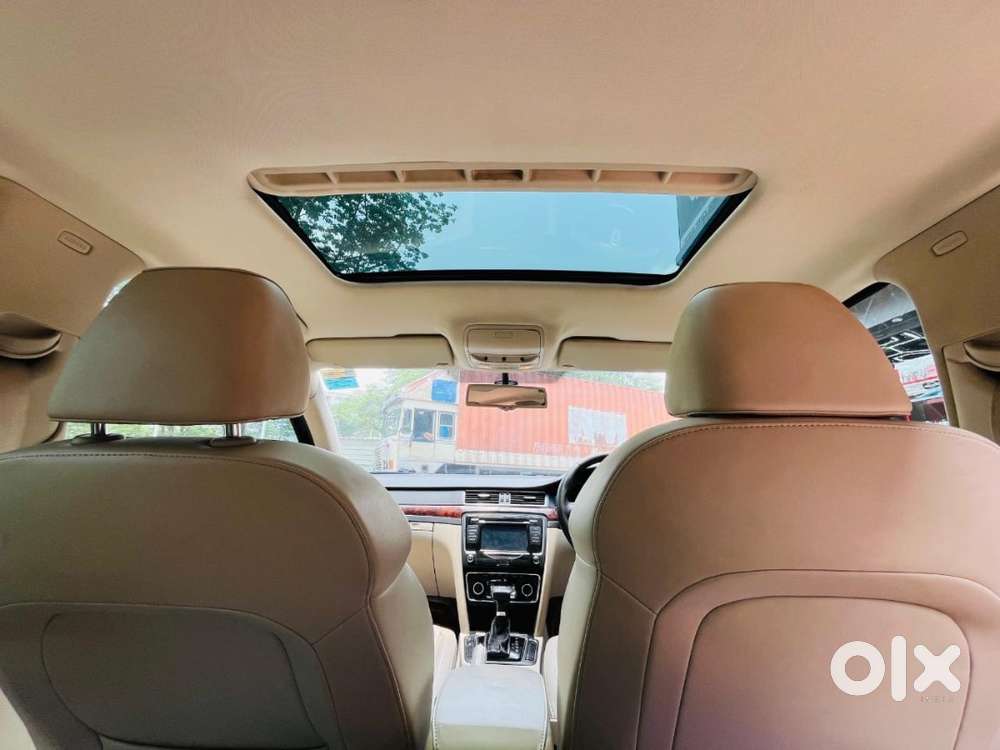 Škoda Superb Petrol Auto