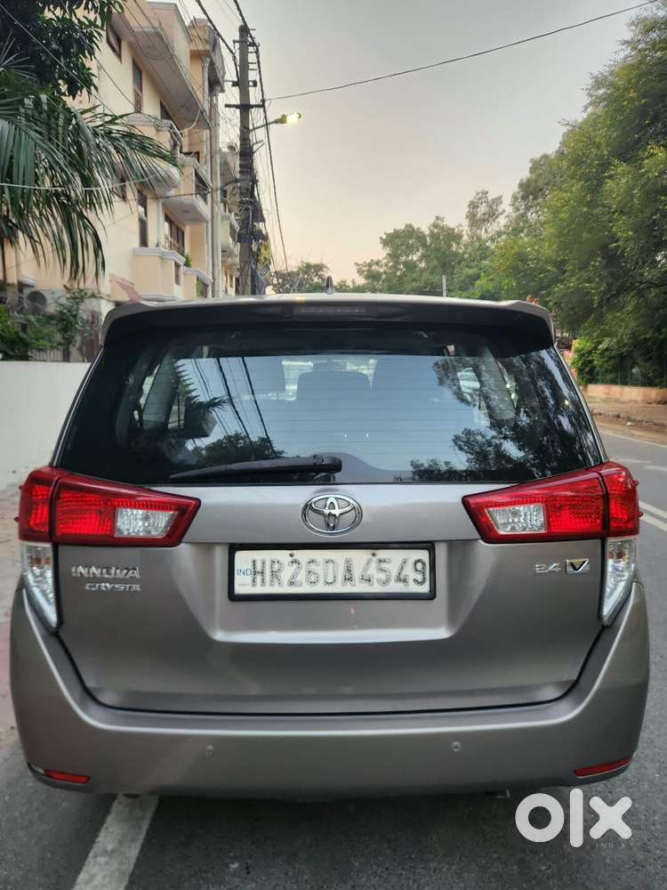 Toyota Innova Crysta 2.4 Vx Mt, 2016, Diesel