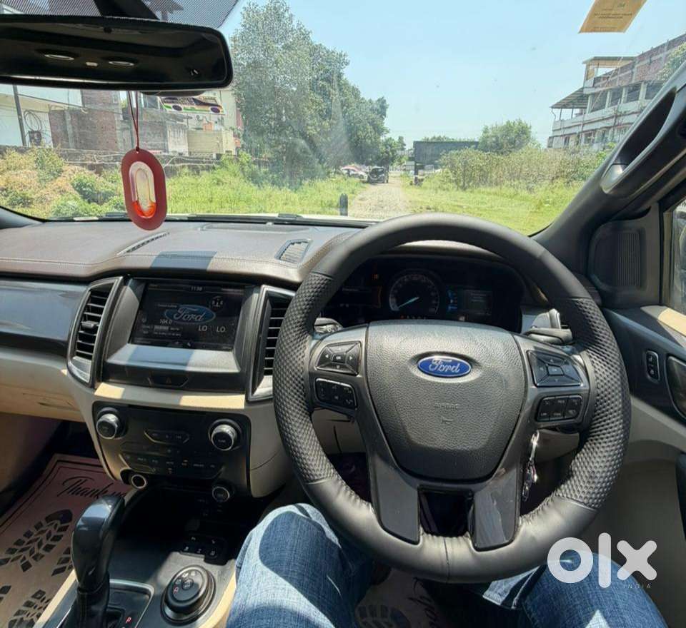 Ford Endeavour 3.2 Titanium At 4x4, 2016, Diesel
