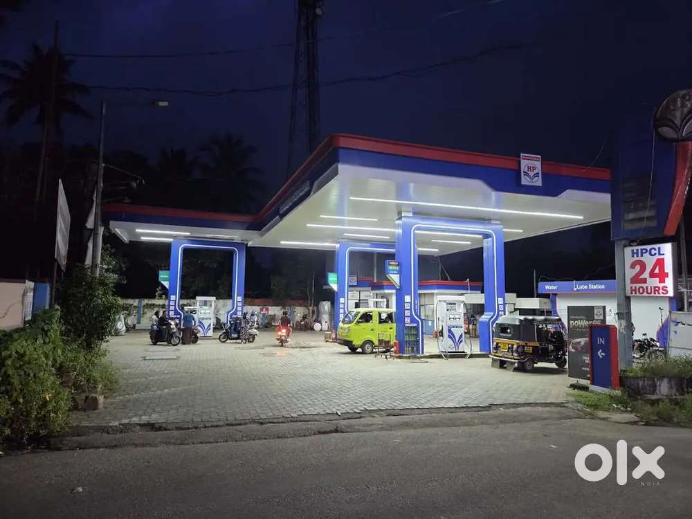 Petrol Pump Attendant / Filling Staff