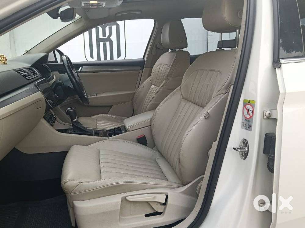 Skoda Superb Style 1.8, 2018, Petrol