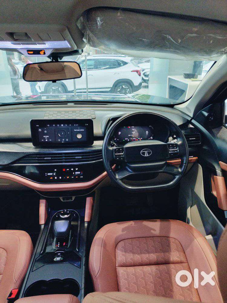 Tata Safari Adventure Plus A At, 2025, Diesel