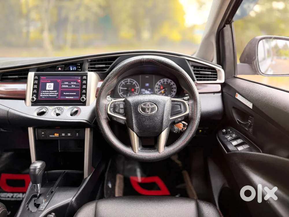 Toyota Innova Crysta [ ] 2.4 Gx At 7 Str, 2022, Diesel