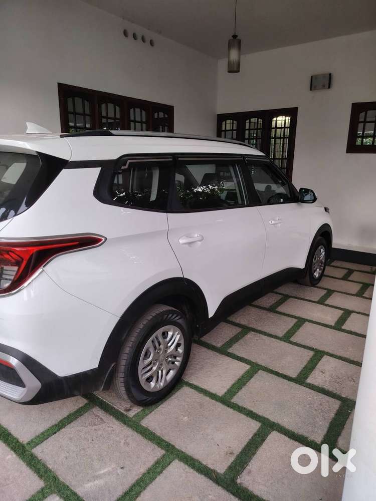 Kia Carens 2023 Model Good Condition