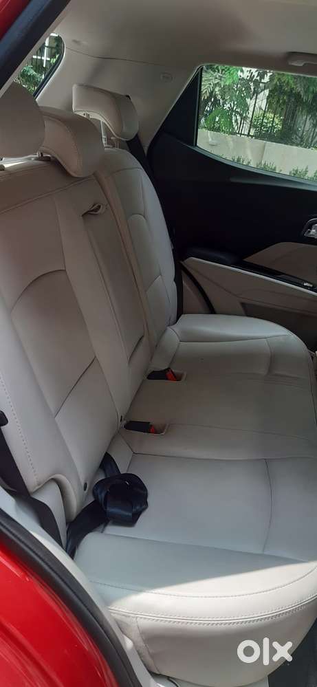 Mahindra Xuv300 W8 Option, 2022, Petrol