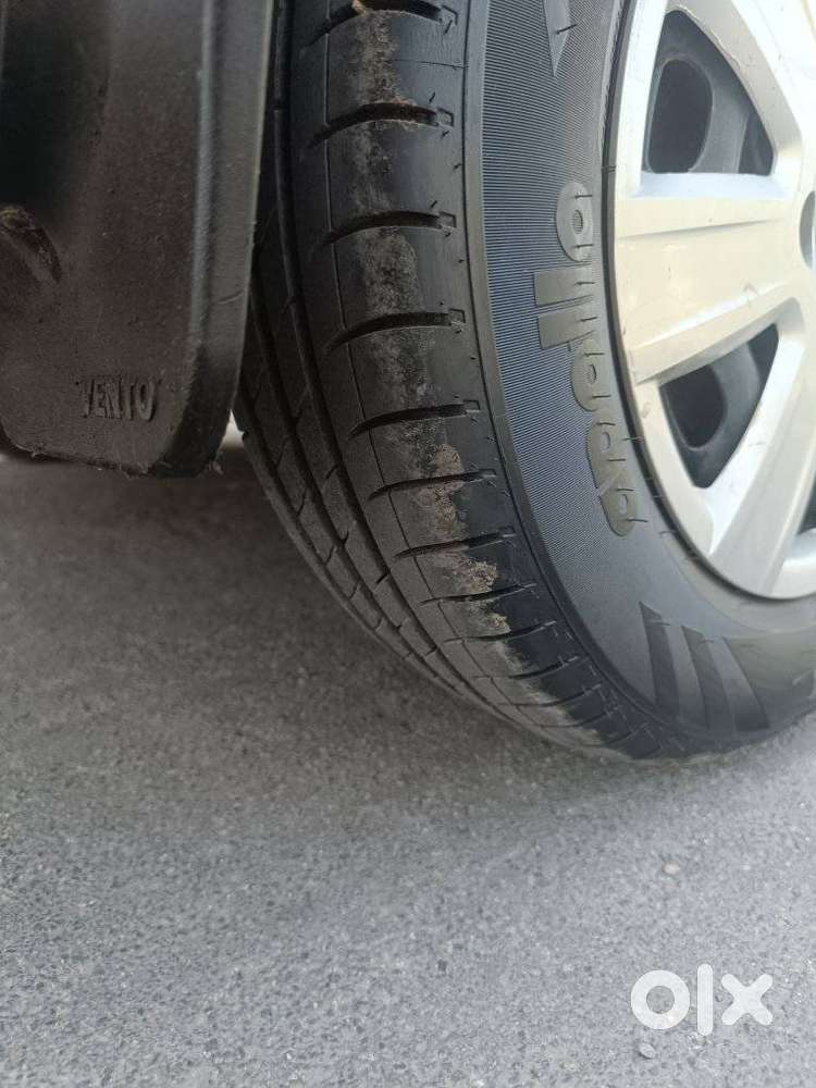 Volkswagen Vento 2010-2013 Petrol Breeze, 2012, Petrol