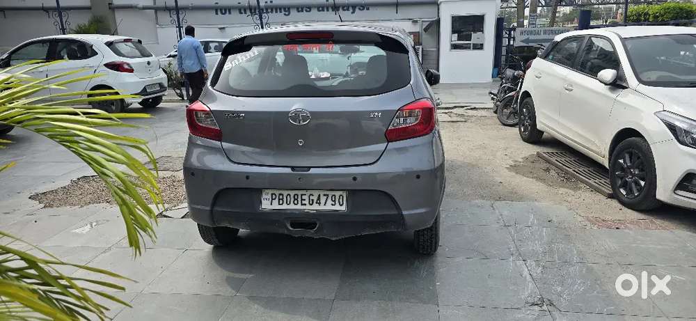 Tata Tiago Xm Petrol 2019