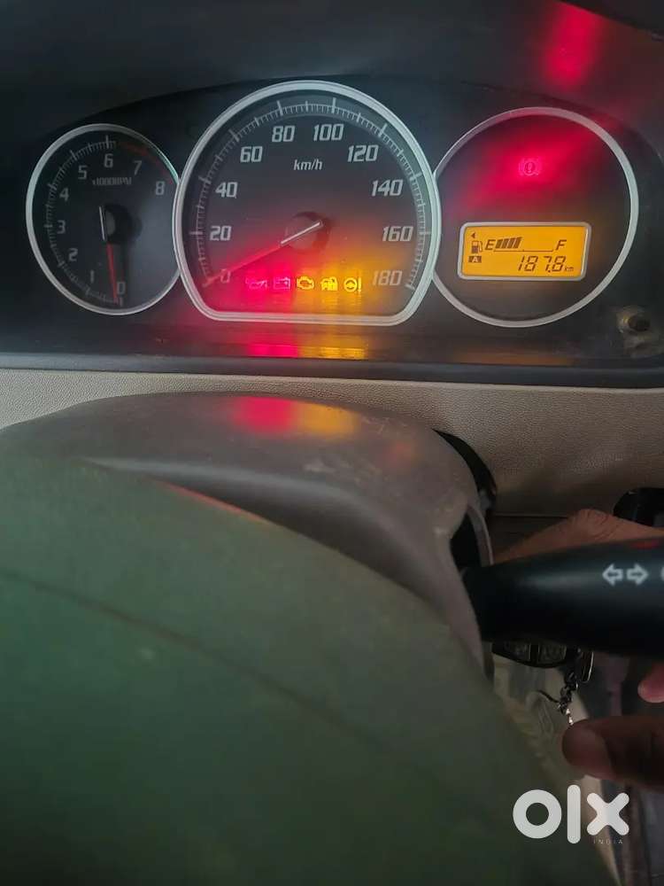 Good Condition Zen Estilo Top Model 11750 Km Only