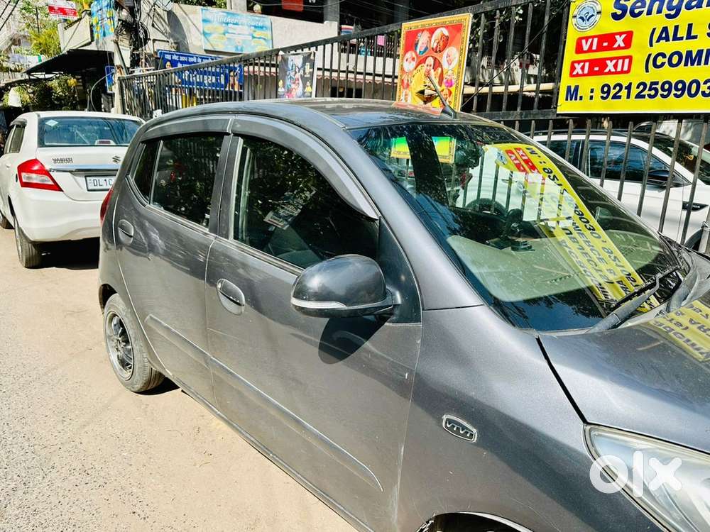 Hyundai I10 Sportz Petrol 2012