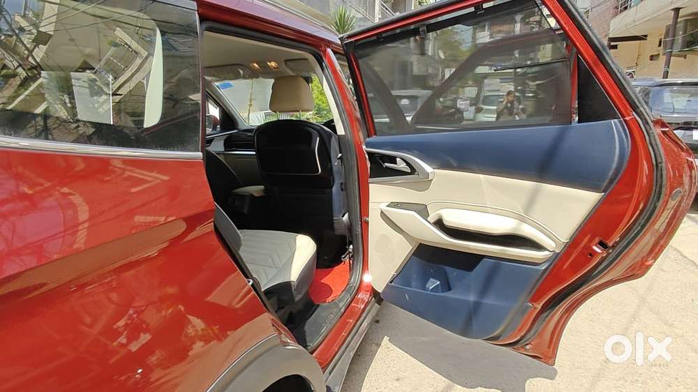 Kia Carens 1.4 Luxury Turbo 7 Str, 2022, Petrol