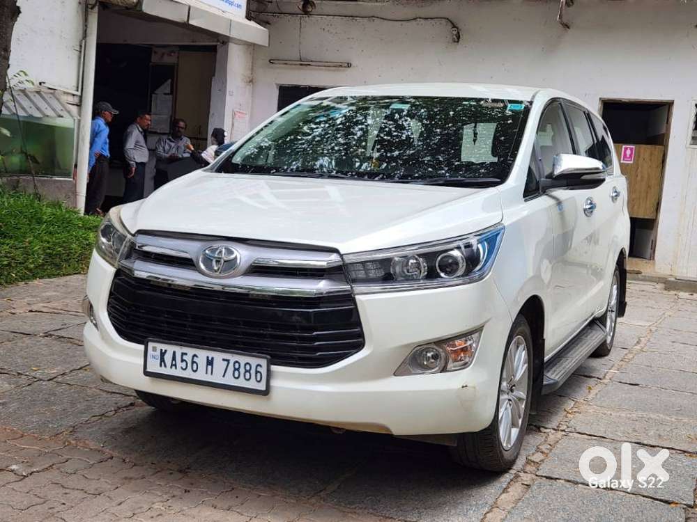 Toyota Innova Crysta 2.8 Gx At, 2016, Diesel