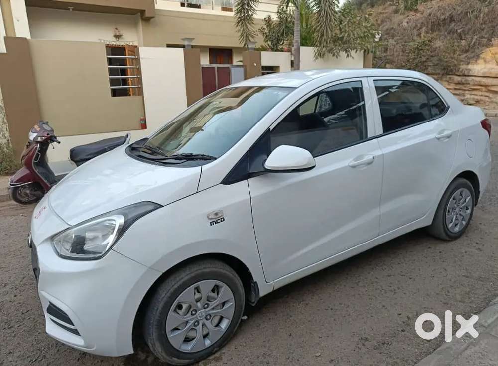 Hyundai Xcent 2017 Diesel Good Condition All New Tyres Average 27kmpl