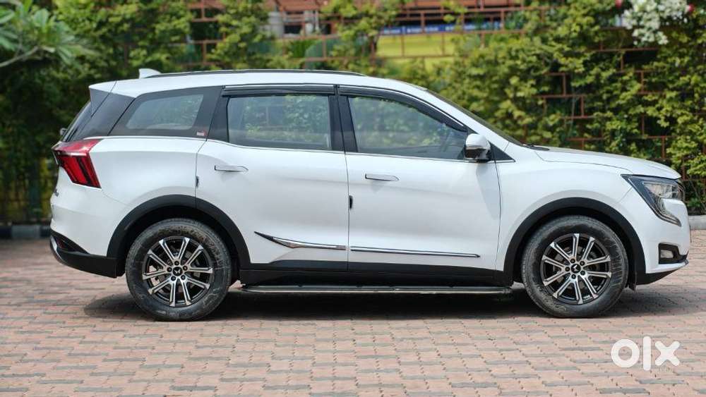Mahindra Xuv700 2.2 Ax 7 Diesel At Luxury Pack Str, 2024, Diesel