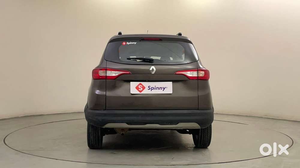 Renault Triber Rxz, 2024, Petrol