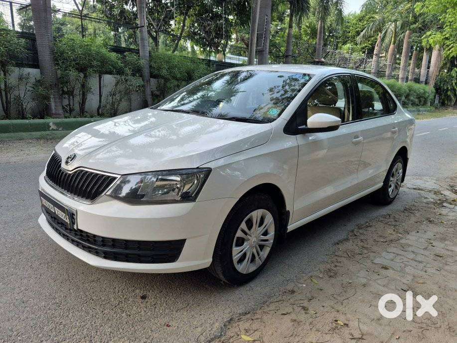 Skoda Rapid Tsi Active 1.0 Mt, 2020, Petrol