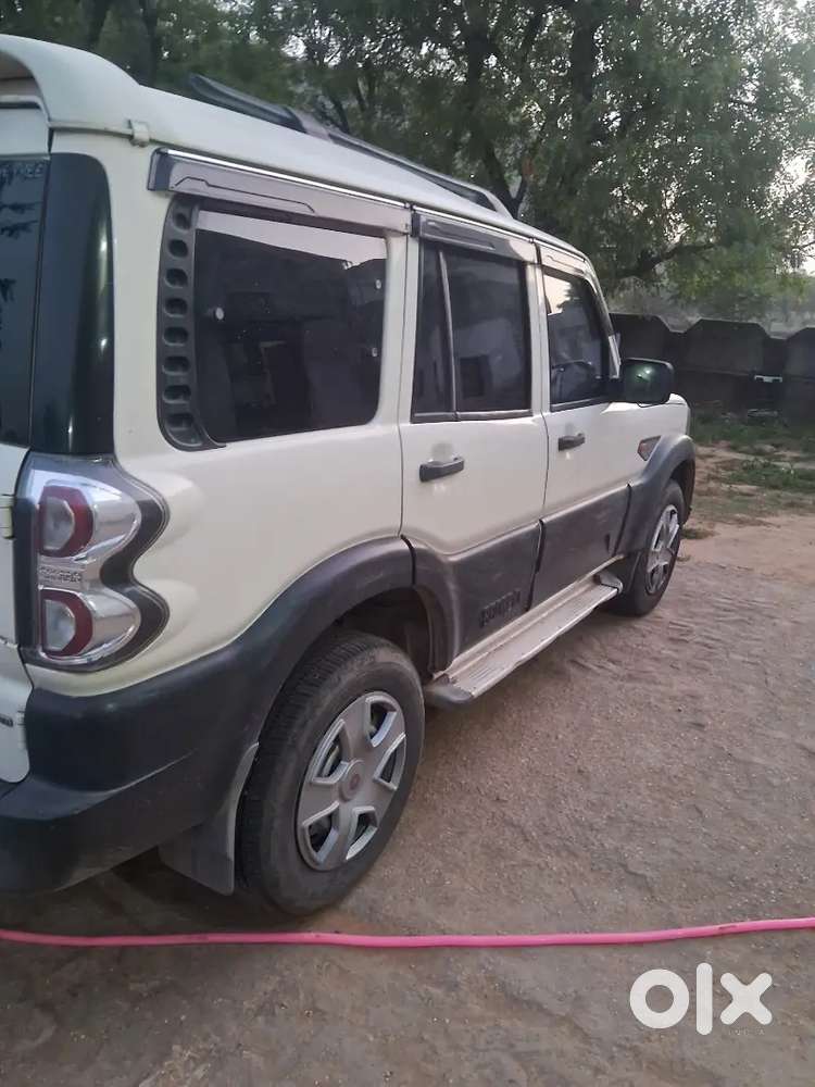 Mahindra Scorpio Classic 2017 Diesel Good Condition