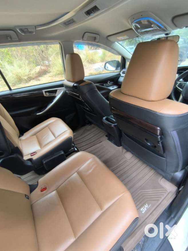 Toyota Innova Crysta [2020-ongoing] 2.4 Zx At 7 Str, 2021, Diesel