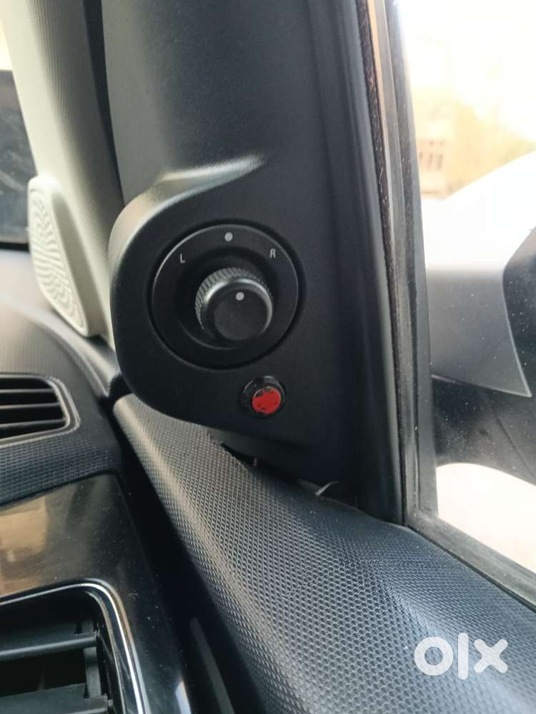 Tata Tiago 1.05 Revotorq Xz, 2016, Petrol