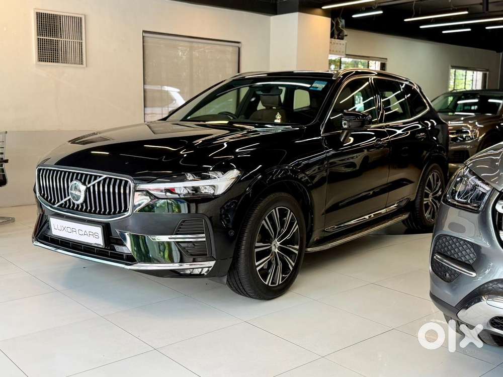 Volvo Xc60 D5 Inscription, 2022, Petrol