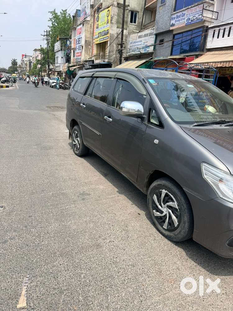 Toyota Innova Diesel 2010