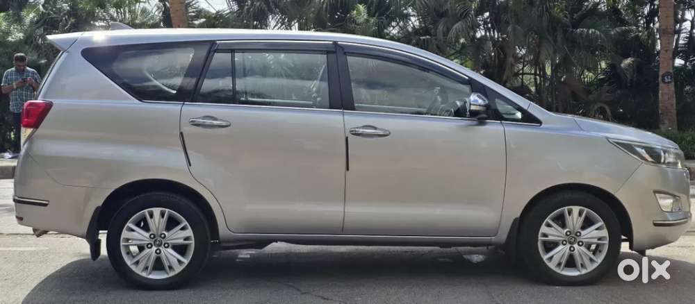 Toyota Innova Crysta [2020-ongoing] 2.7 Zx At 7 Str, 2017, Petrol