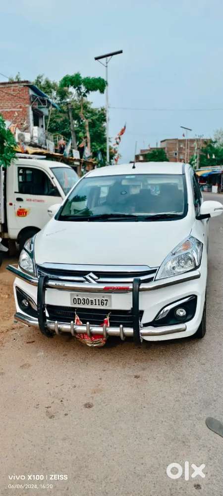 Maruti Suzuki Ertiga Vxi 2017