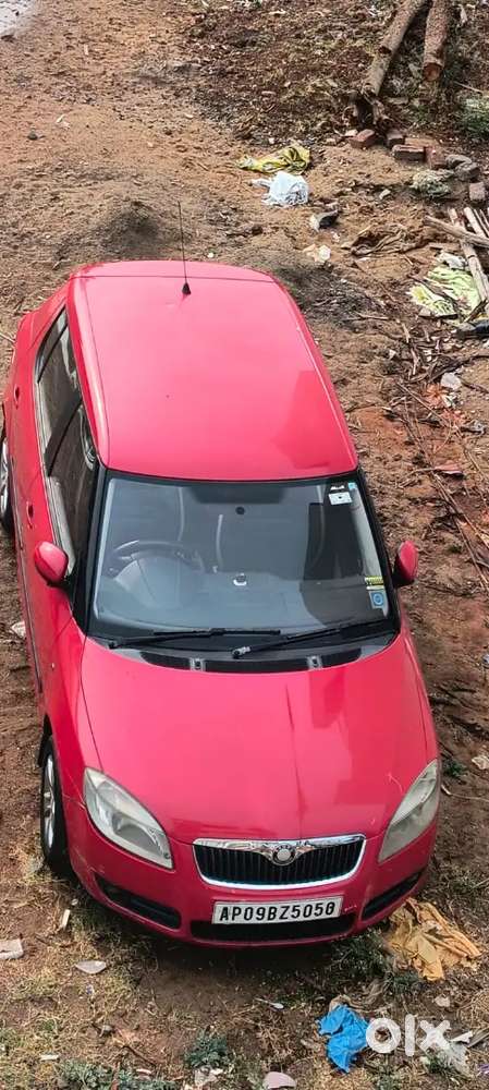 Skoda Fabia 2009( 818480. & 5885  Call) Petrol Well Maintained