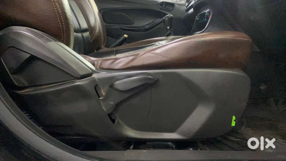 Ford Figo 2012-2015 Petrol Titanium, 2019, Petrol