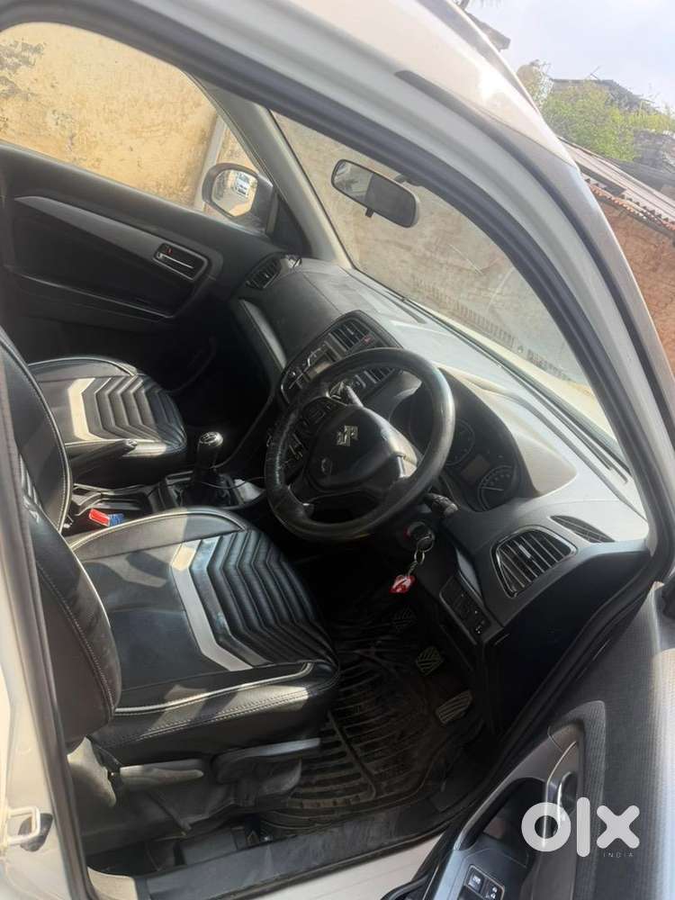 Maruti Suzuki Brezza Zdi 2019