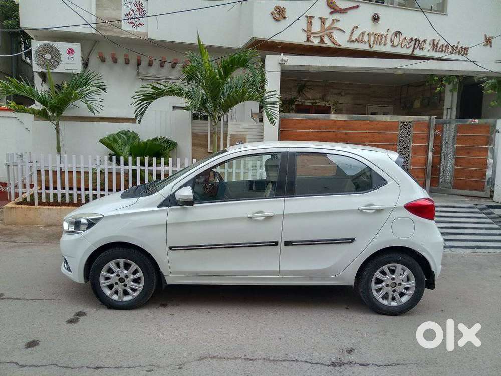 Tata Tiago 1.2 Revotron Xza, 2017, Petrol