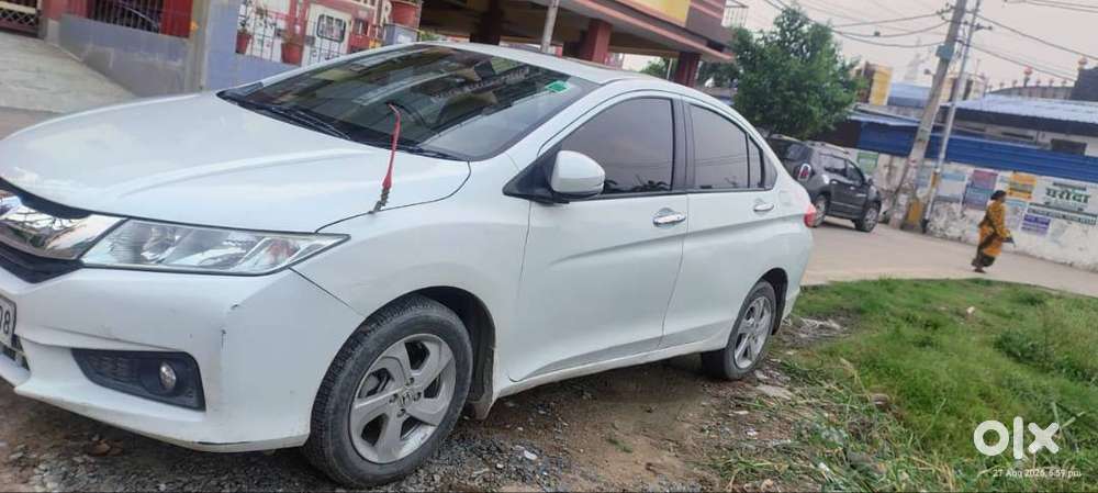 Honda City Vx 2015 Petrol,sunroof,interior Modified