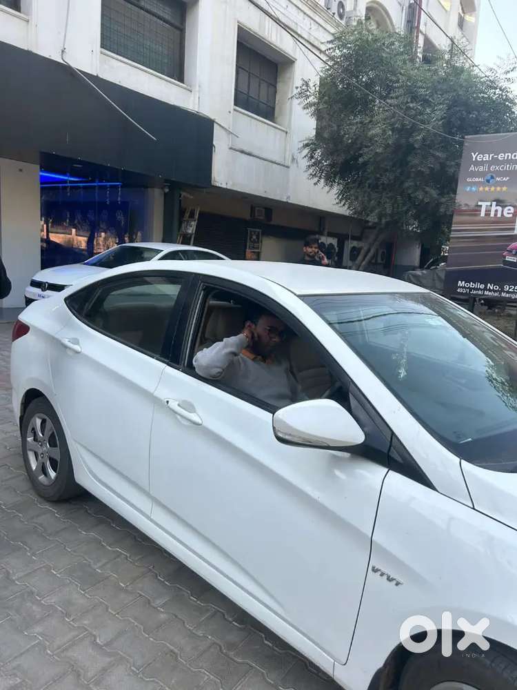 Hyundai Verna 2013 October Petrol Well Maintained